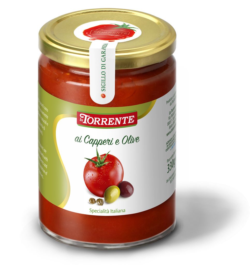 Rajčatová omáčka s kapary, zelenými a černými olivami je oblíbenou kombinací, která doplňuje těstoviny špagety nebo penne. 330 ml La Torrente