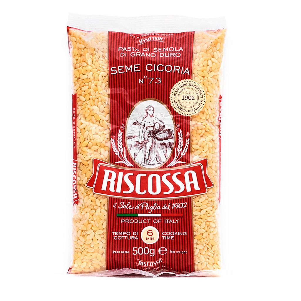 Seme cicoria těstovinová rýže jsou italské těstoviny ze semoliny z tvrdé pšenice Pastificio Riscossa